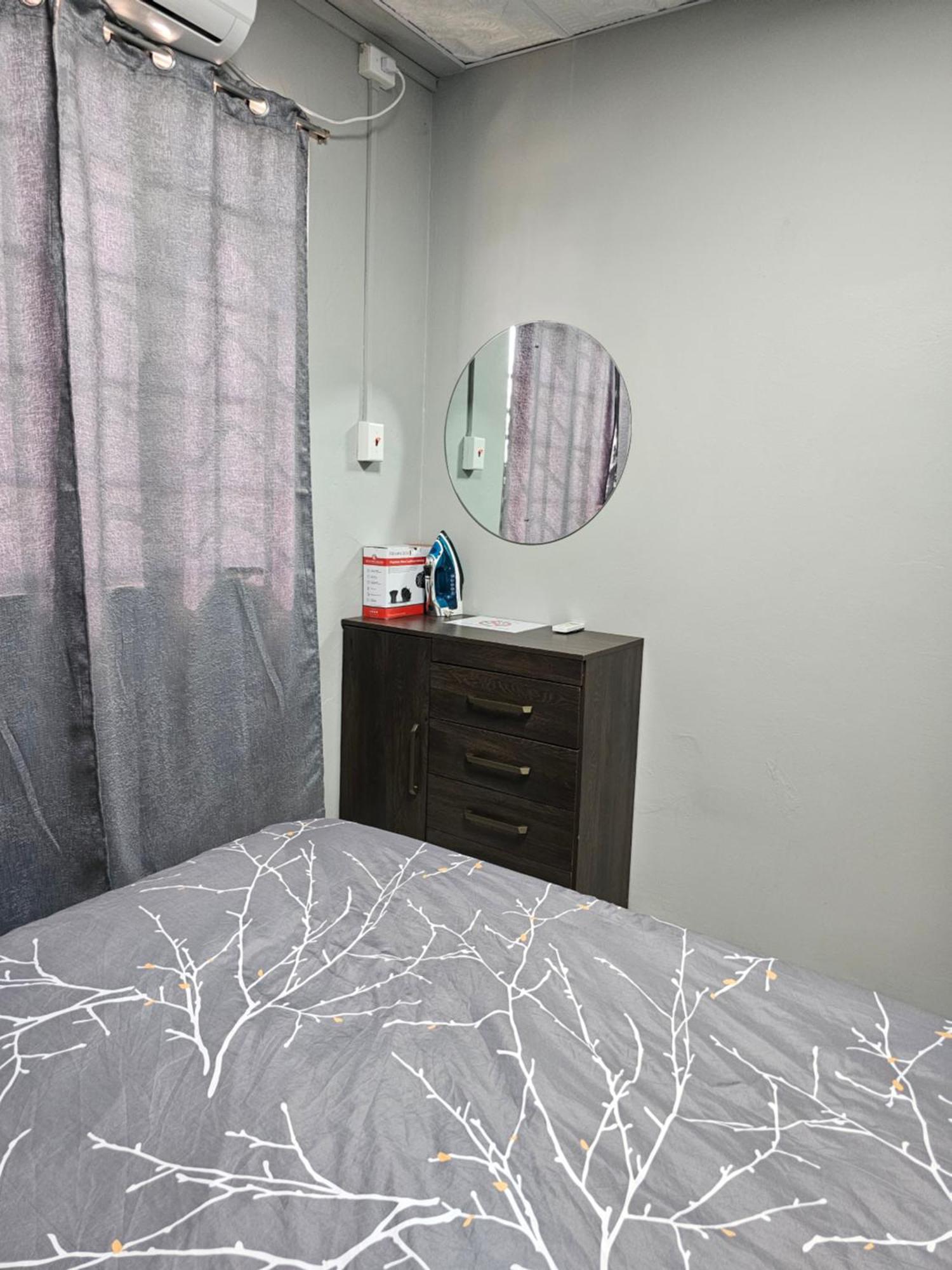 2Br Apt In St Helena - 6Mins From The Airport Perfect For Short And Long Stays Piarco Exteriör bild